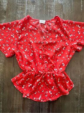 Sienna Sky Peplum Medium V Neck Top Floral Babydoll Blouse